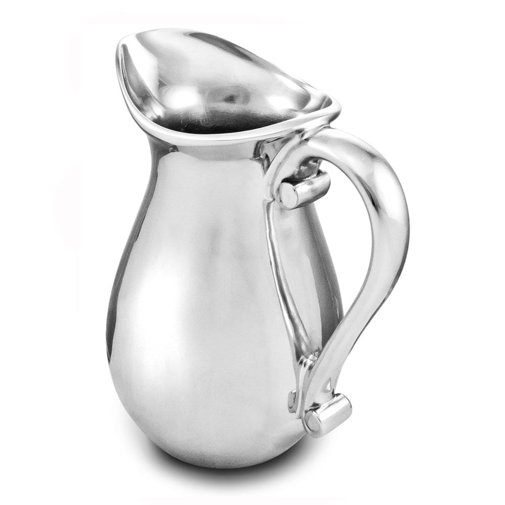 Classic Pitcher
