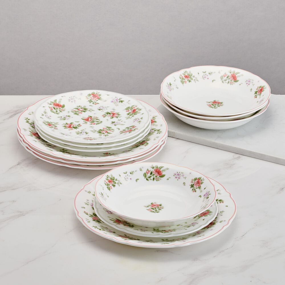 Darling Dinnerware Set