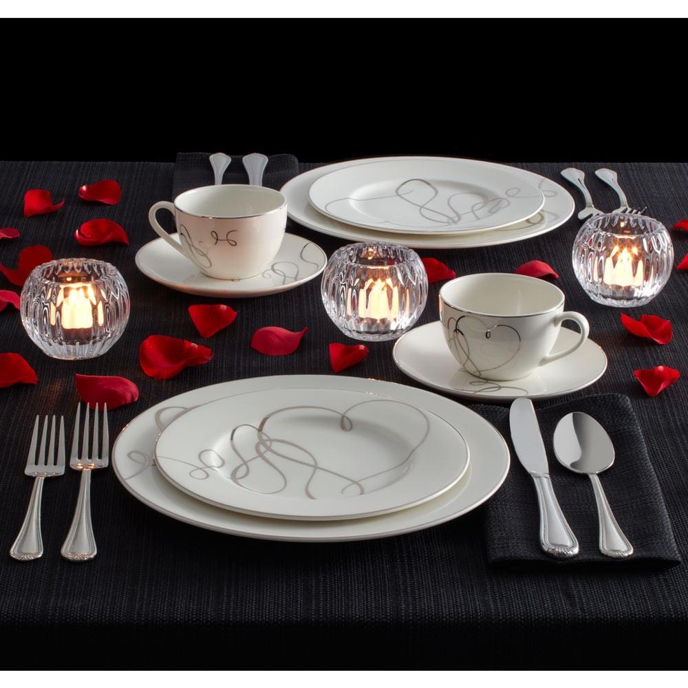 Love Story 5 Piece Place Setting