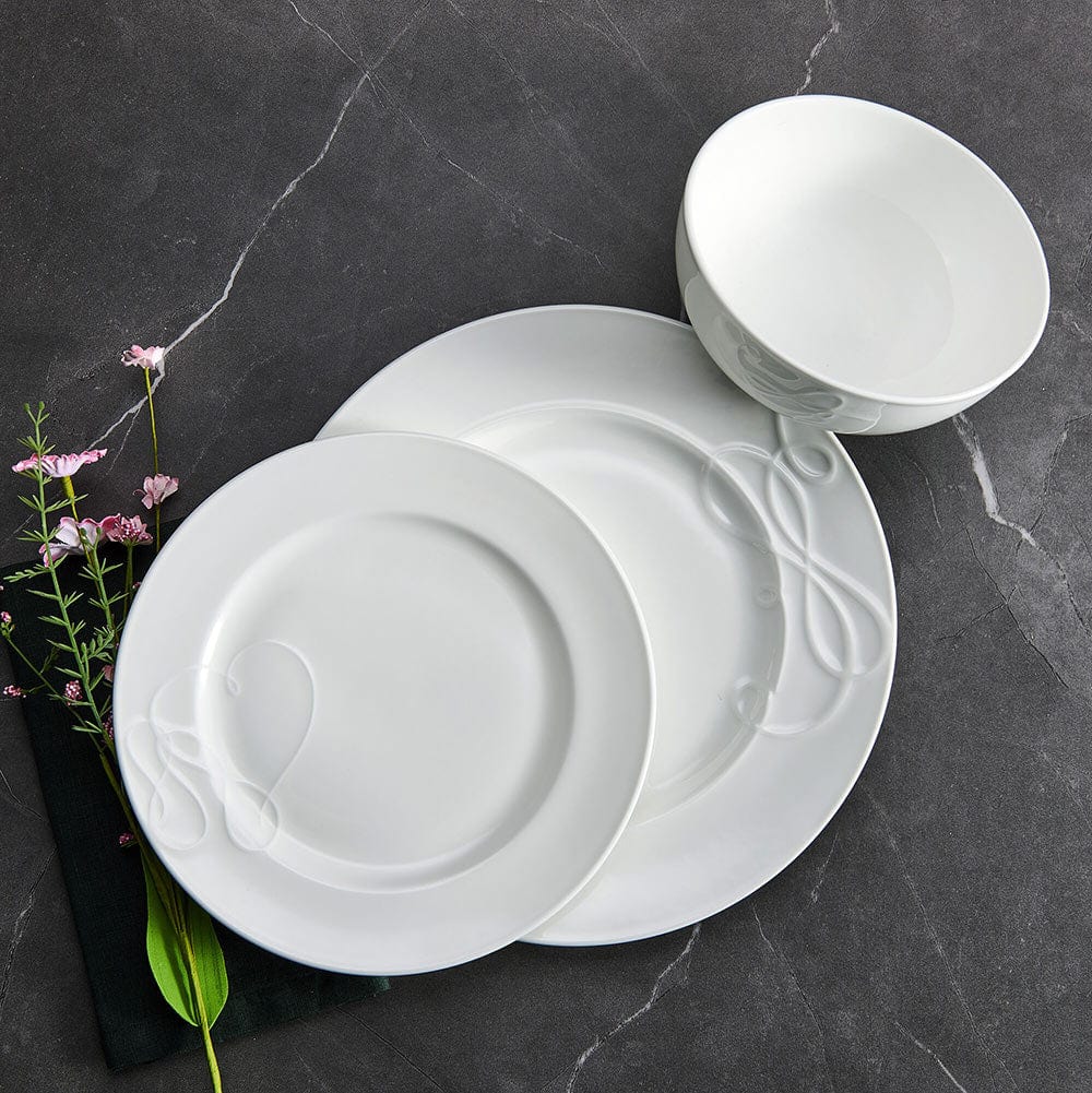 Love Story White 18 Piece Dinnerware Set, Service for 6