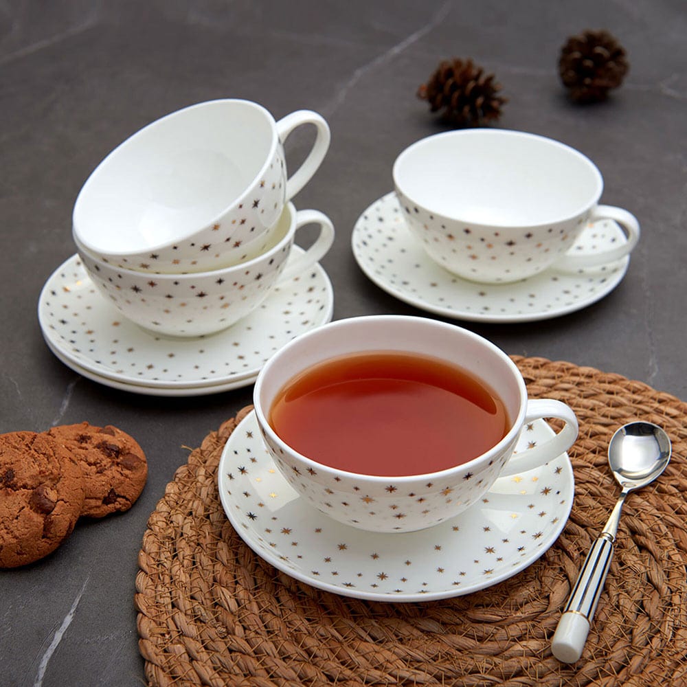 Millie Gold Set of 4 Cups and Saucers