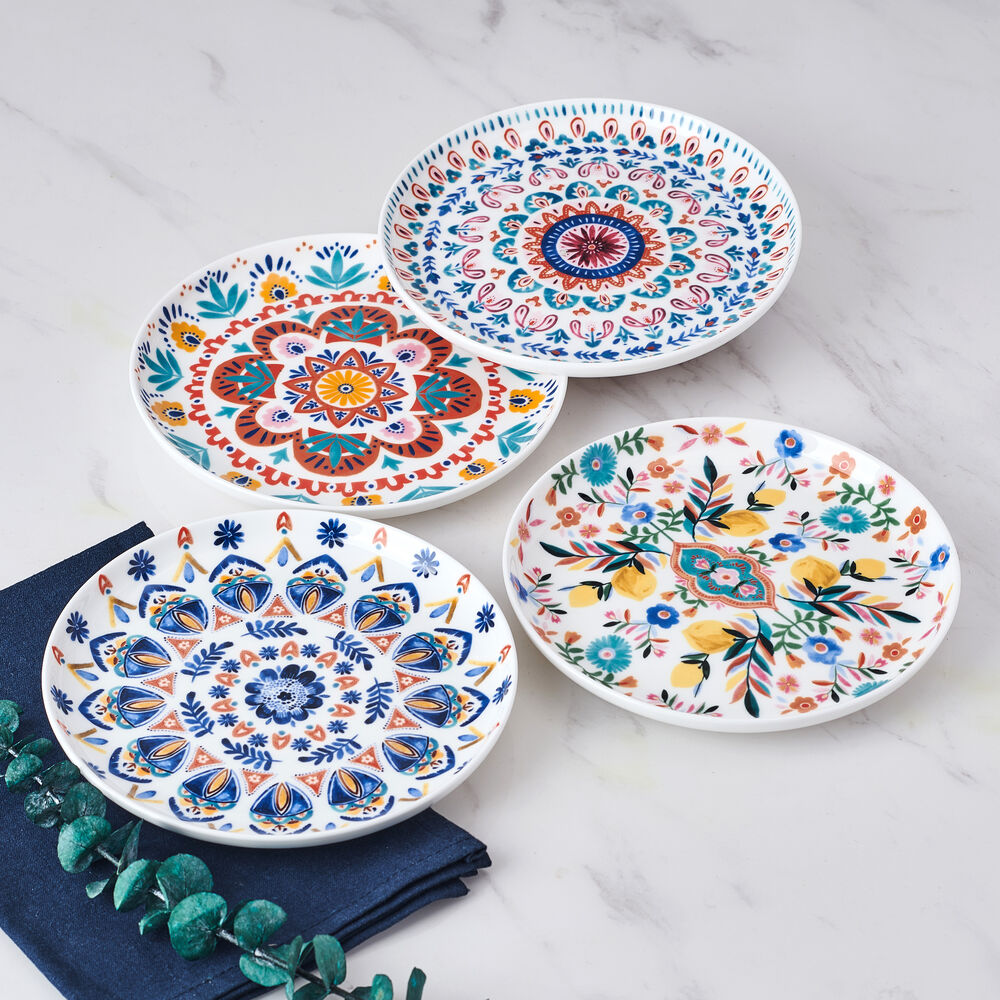 Painted Medallion Set of 4 Appetizer Plates