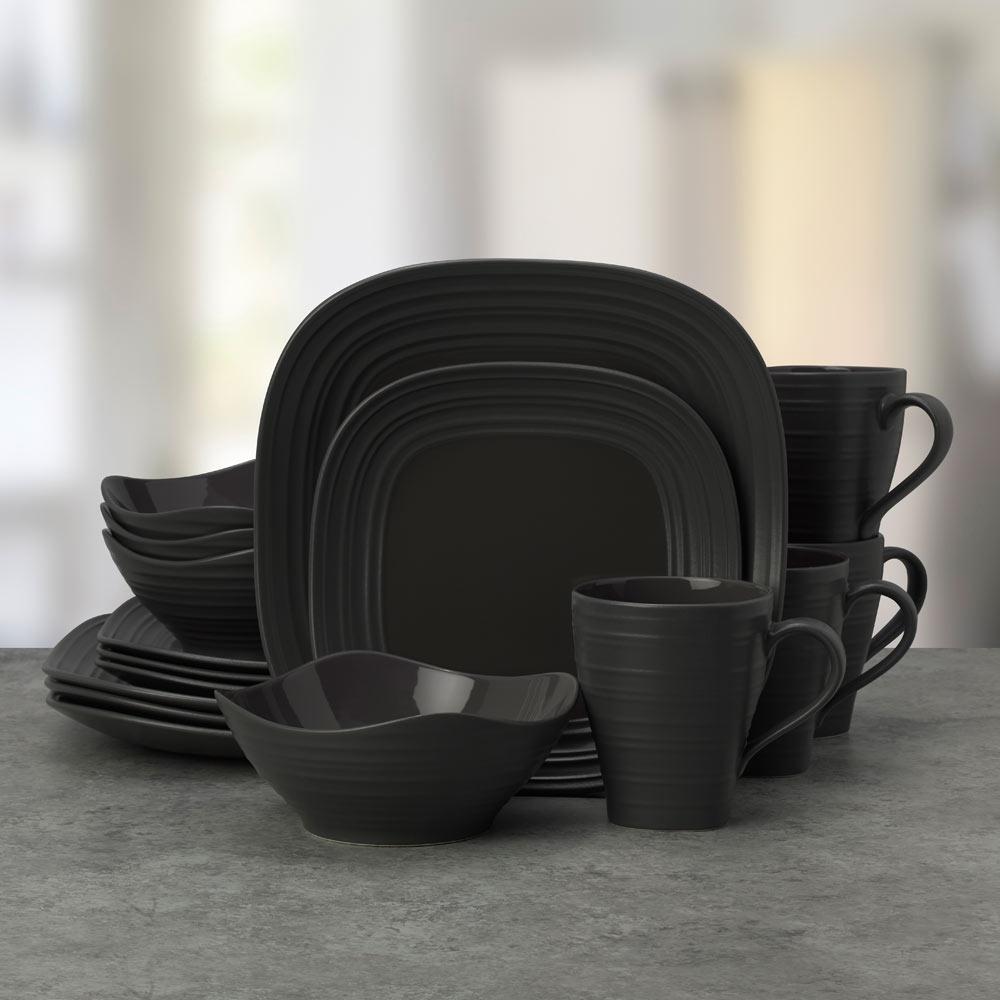 Swirl White Square 4 Piece Place Setting